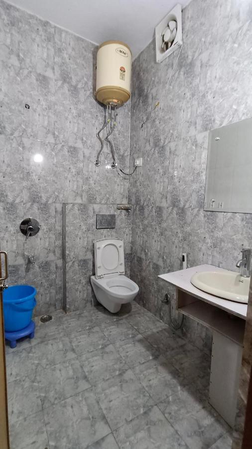 Mountain Zest-Simla Royale Near Mall Road-Free Pickup From Railway Station Simla Exterior photo